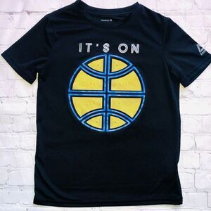 𝅺nwot Unisex Kids Medium (10/12) Reebok Basketball Graphic SS TShirt